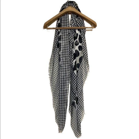 NICOLE MARCIANO•HOUNDSTOOTH / ANIMAL PRINT SCARF• - Picture 5 of 5
